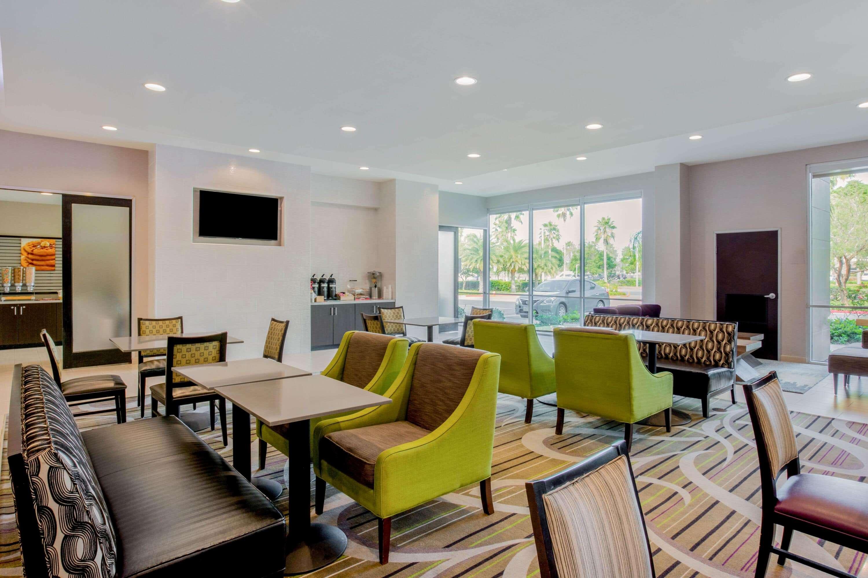 La Quinta By Wyndham Mcallen Convention Center Extérieur photo