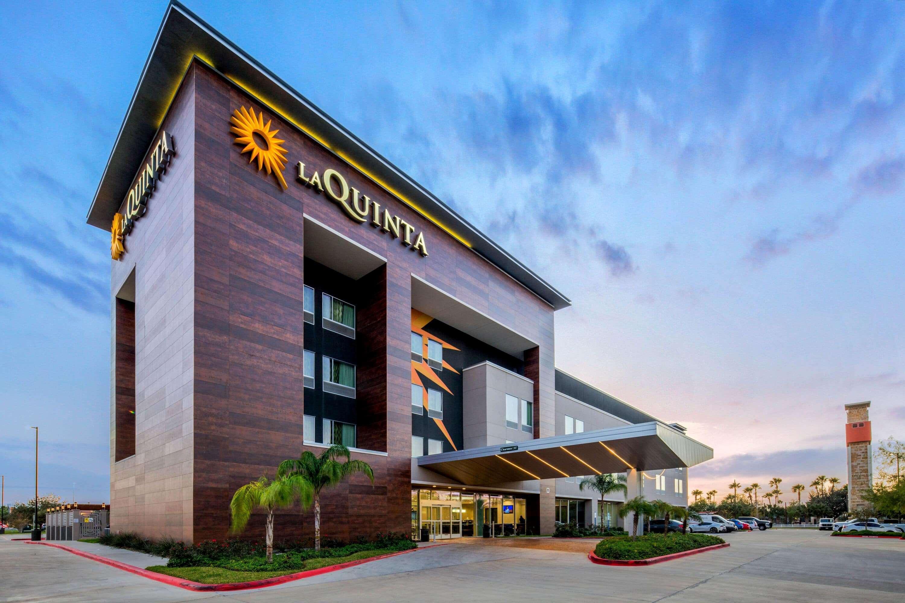 La Quinta By Wyndham Mcallen Convention Center Extérieur photo